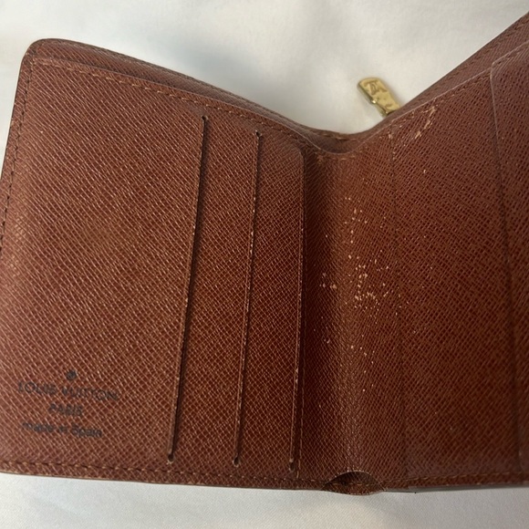 Louis Vuitton Monogram Compact Zip Wallet Authentic A6 - Picture 9 of 17